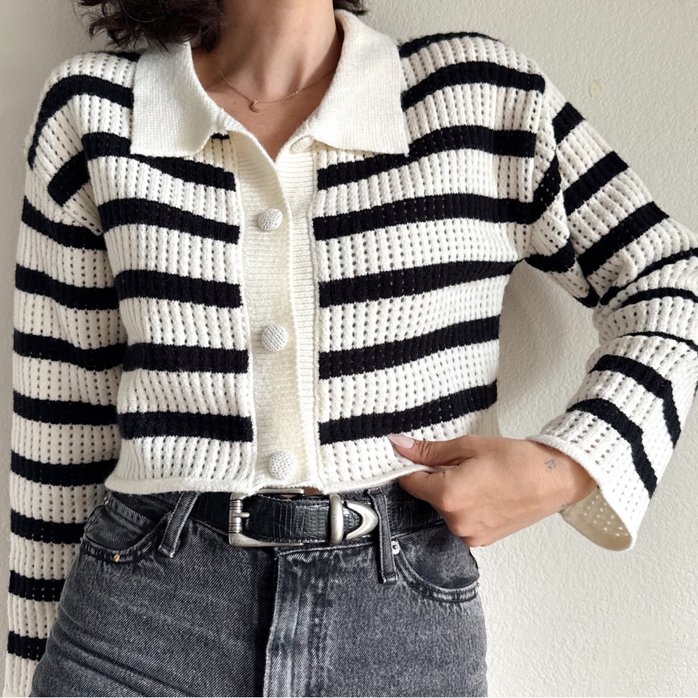 Commense Black and White Striped Cardigan